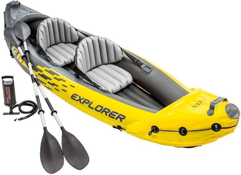 Inflatable kayak with paddle