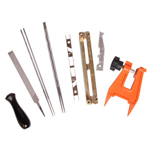 Chainsaw sharpening kit